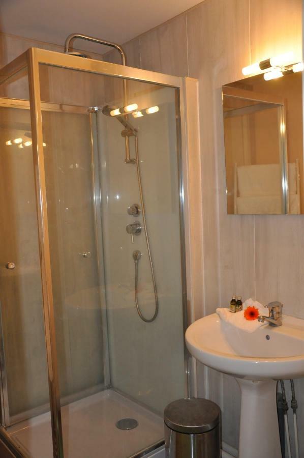 Braveo Lambiliz Apartment Brest Ngoại thất bức ảnh